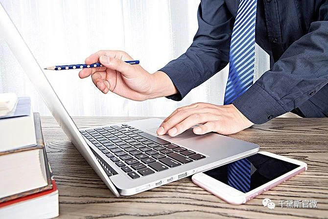 臭豆腐摊收入,臭豆腐摊能赚大钱吗