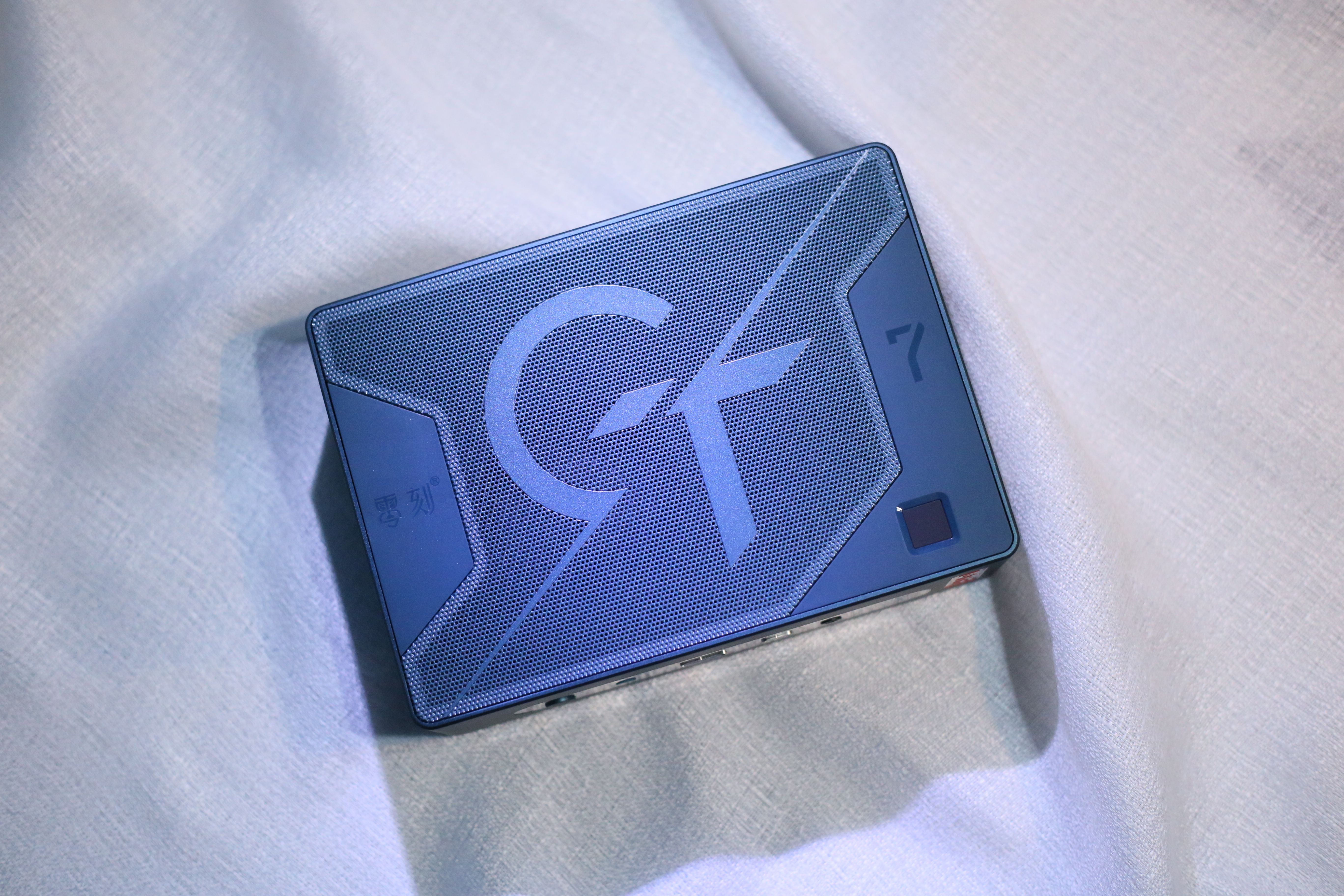 玩转3A游戏大作的最强核显，轻松逼平GTX1060！零刻GTR7深度评测