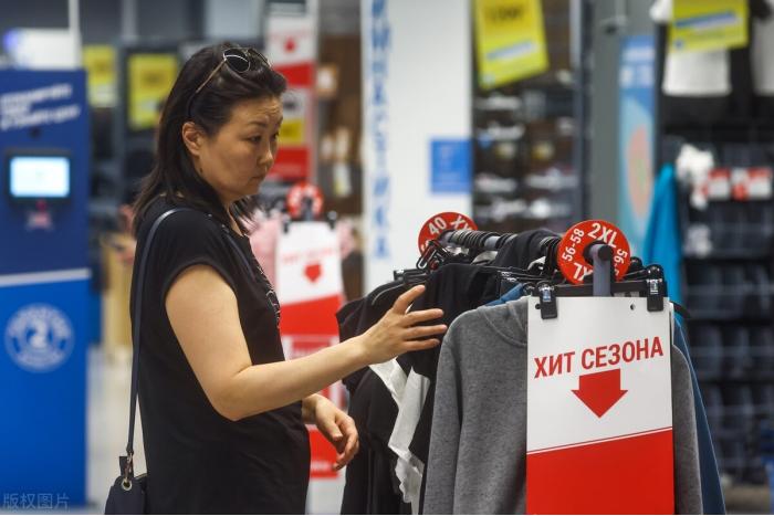 狂赚73亿！“直男天堂”迪卡侬，靠拿捏中国女人翻身