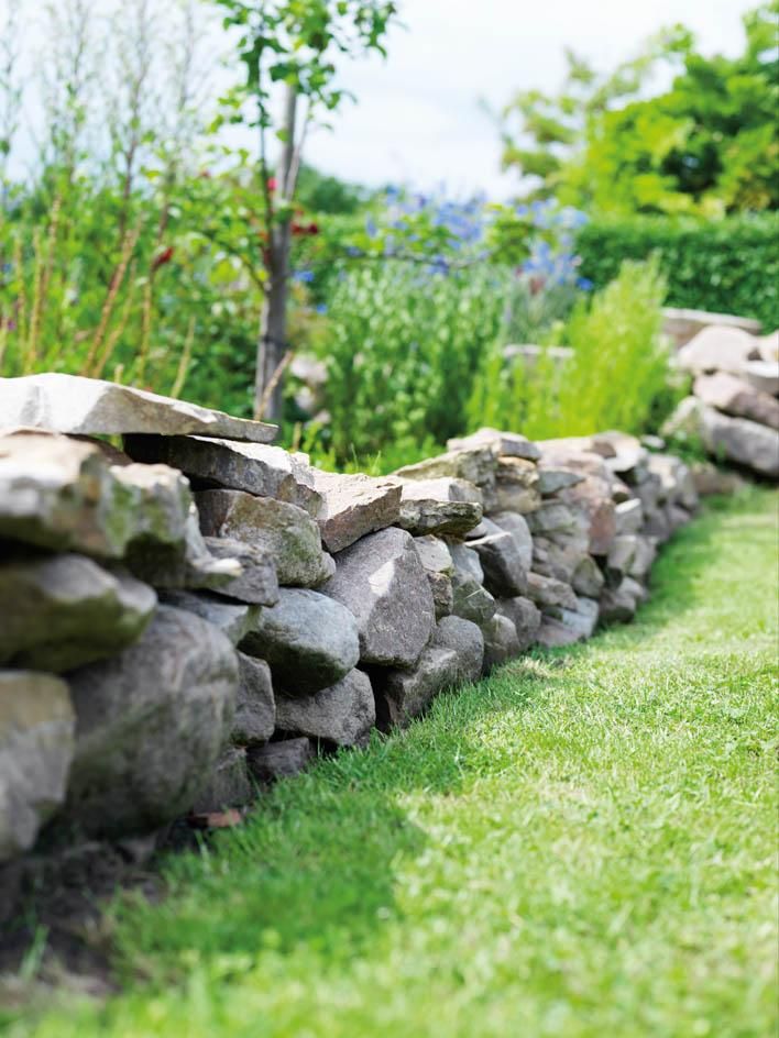 现代式庭院石墙,庭院老石墙院墙怎么处理好