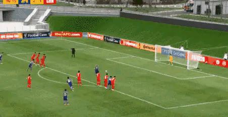 中国男足能战胜日本男足吗,想到过会输但没想到会输那么惨