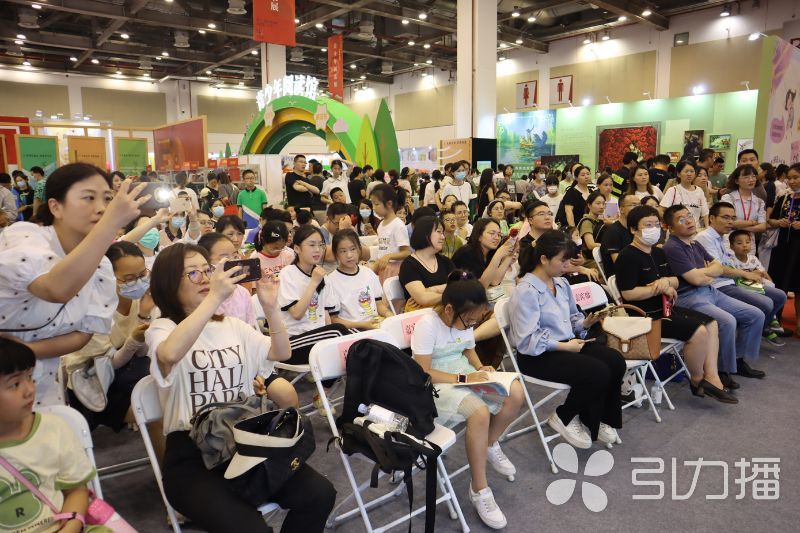 王一梅情感经历,王一梅获奖经典