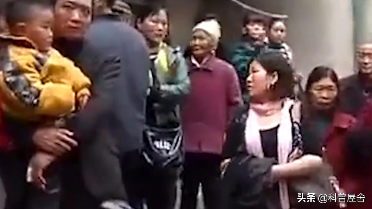 四川十岁女孩患怪病近况,四川十岁女孩长蛆后续