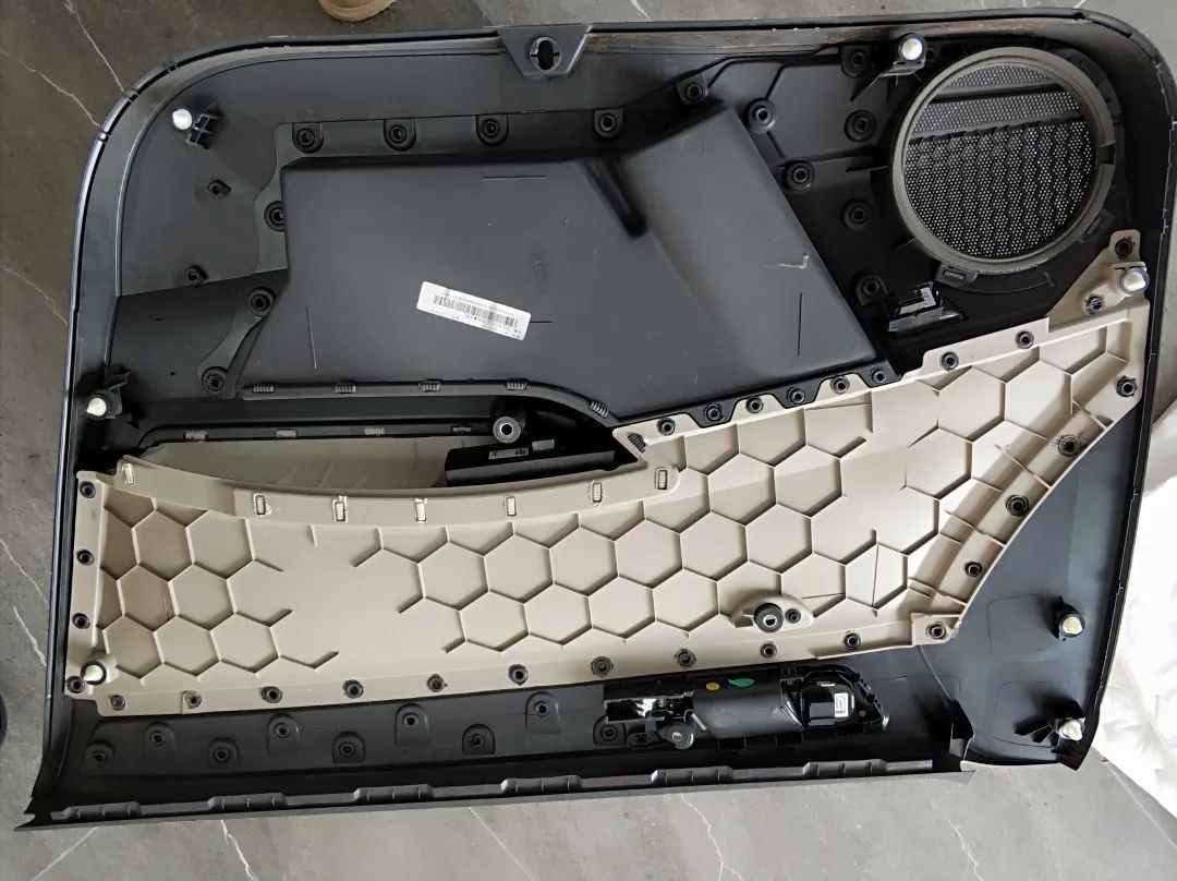 18款桑塔纳升级音响,18款桑塔纳原车6喇叭音响改装