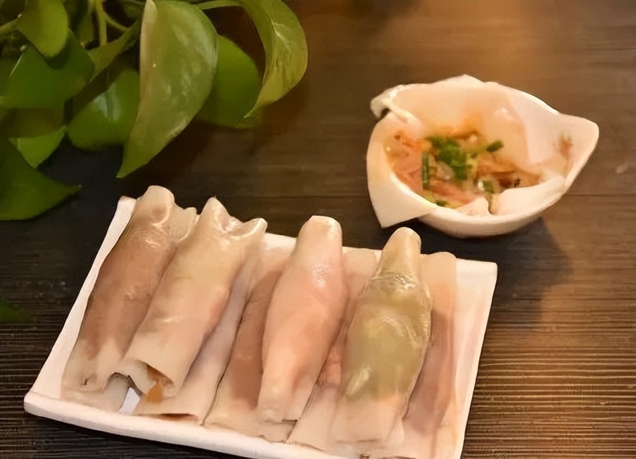 坐着高铁看贵州,贵阳环城快铁看风景