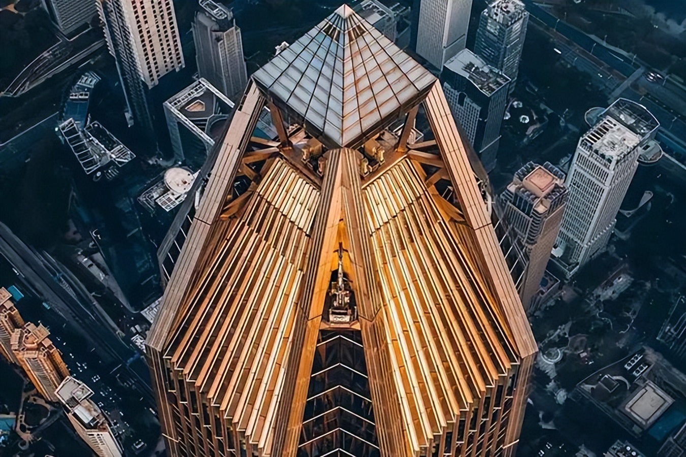 红圈所最年轻的合伙人是谁,最年轻的红圈所合伙人