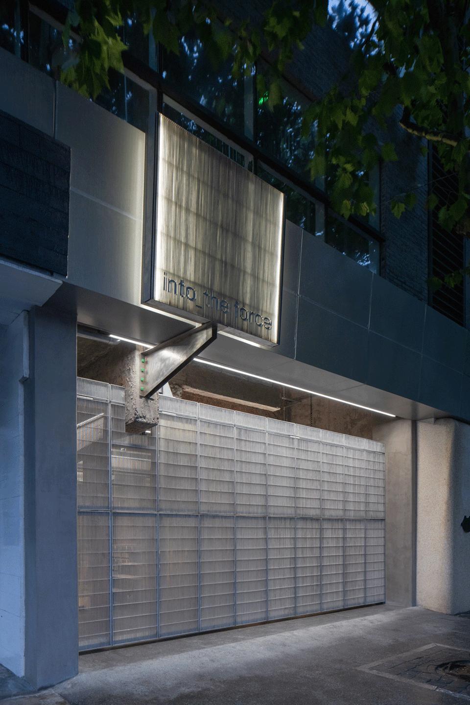 空无一人的网红店,设计控必看01|“三顿半”原力飞行概念店