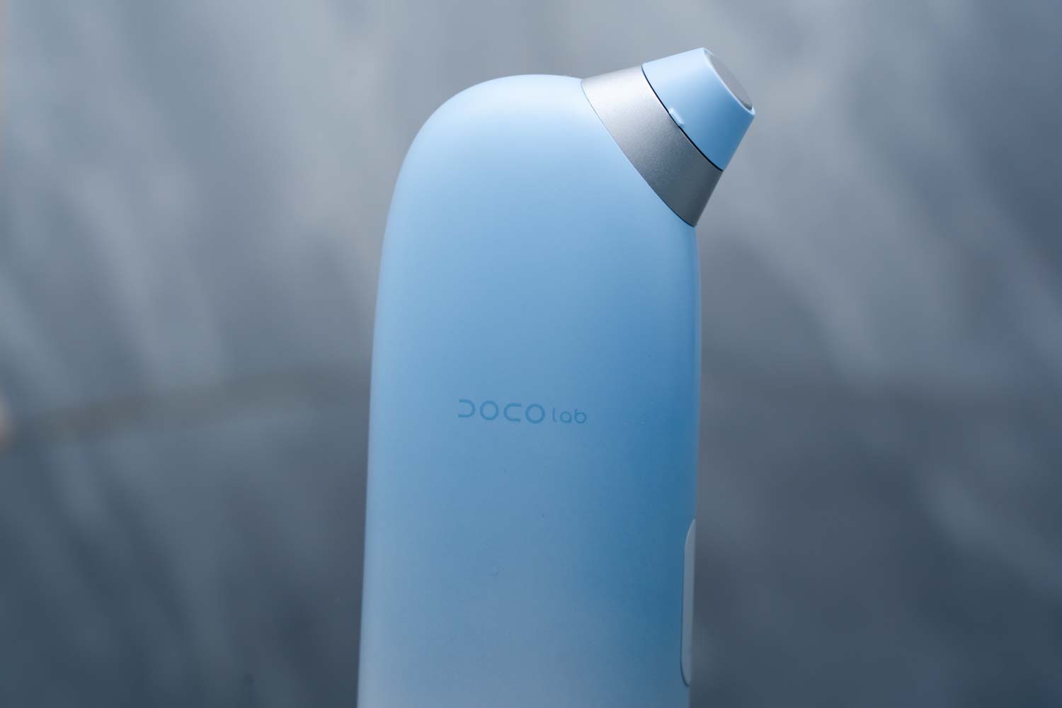 doco小气泡去黑头蓝光版,doco小气泡黑头仪案例