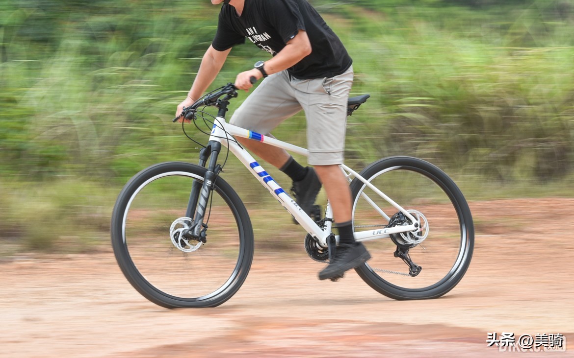 双盘24速山地车推荐,双盘24速碳纤维山地车