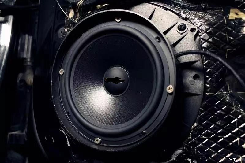 奥迪a4喇叭,奥迪a4换什么喇叭好