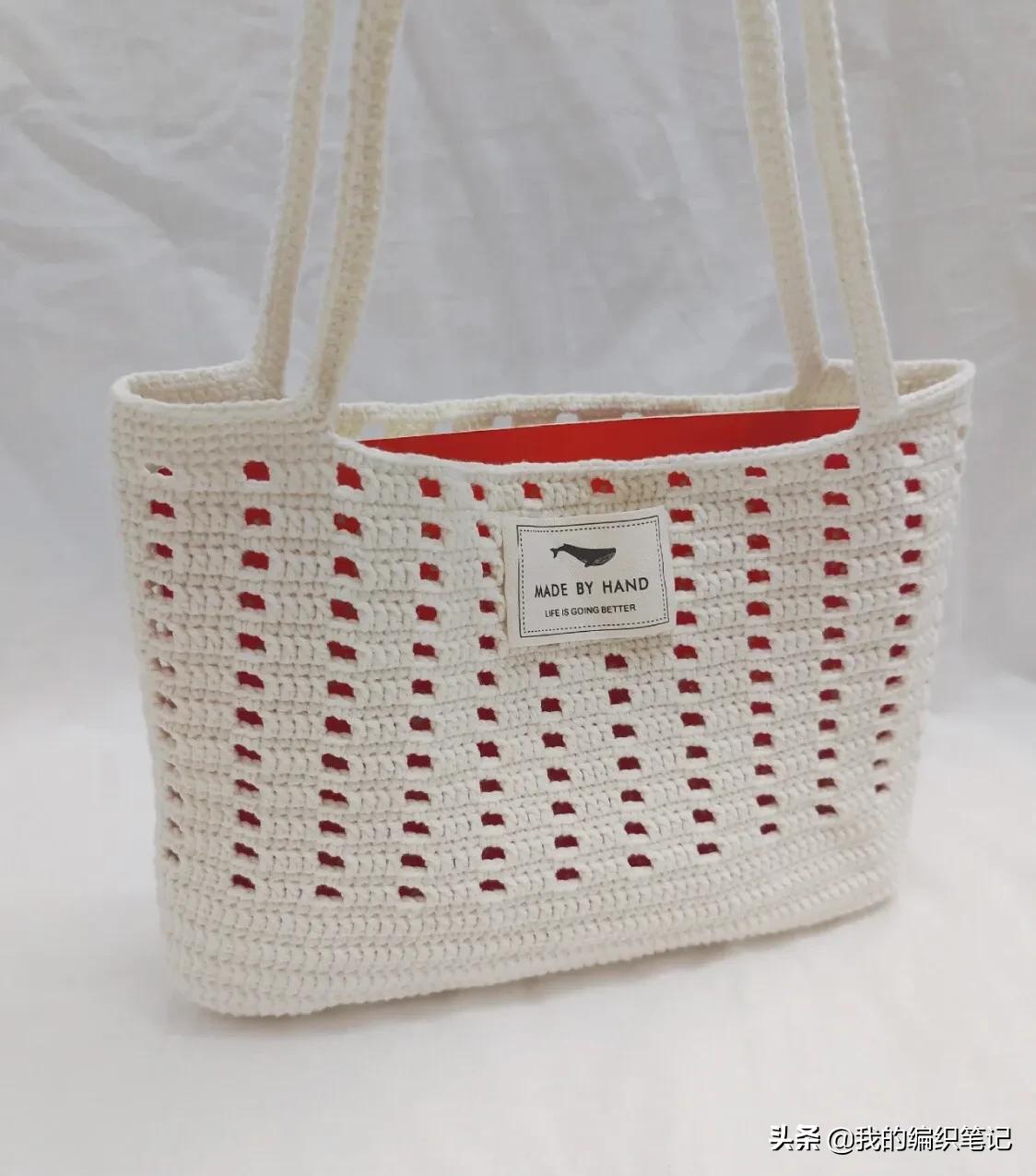 简约时尚单肩包出差穿搭,百搭质感包包华夫格