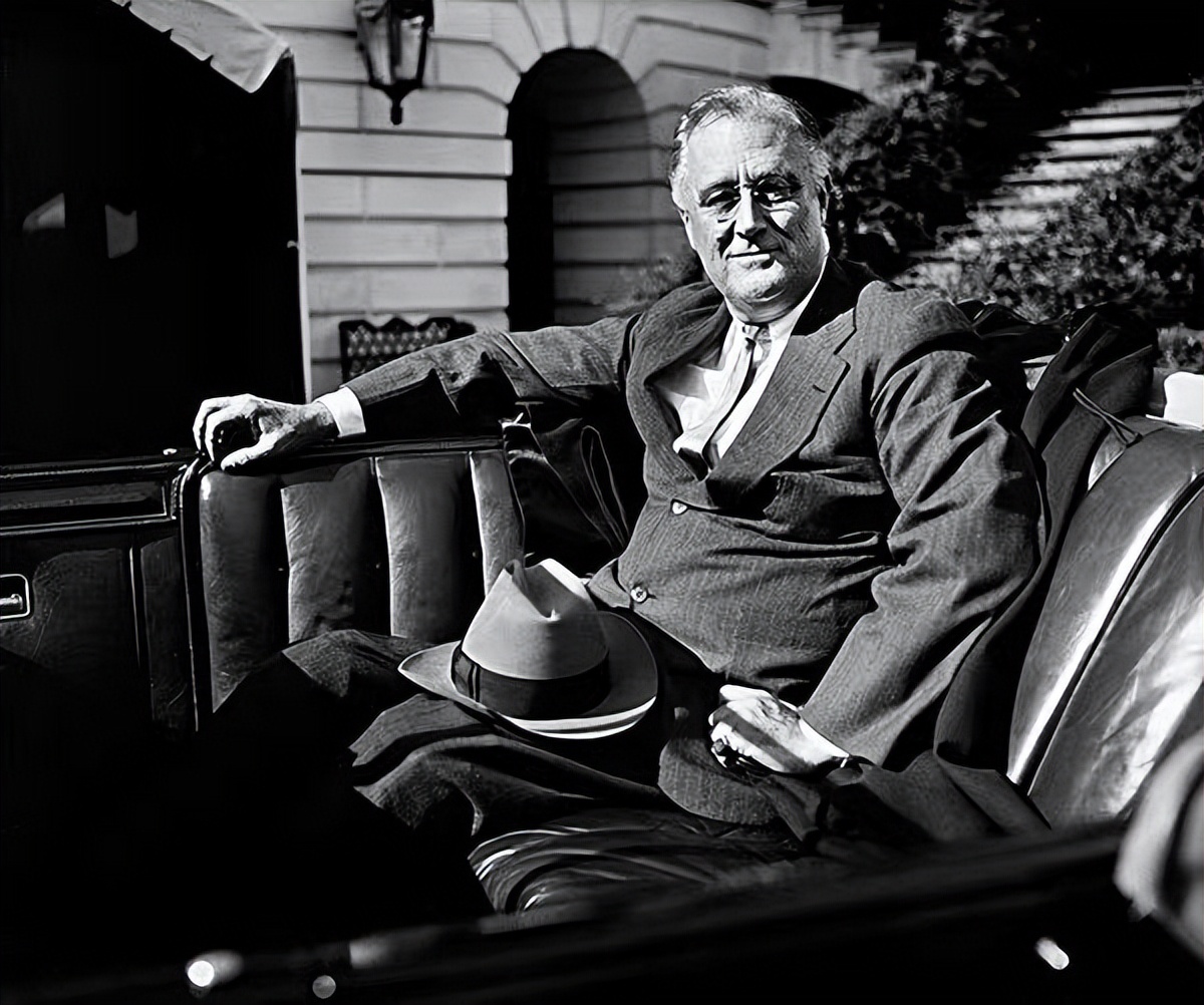 世界近代史上公认的“4位领袖”，中国有1位在其中，是人民的领袖