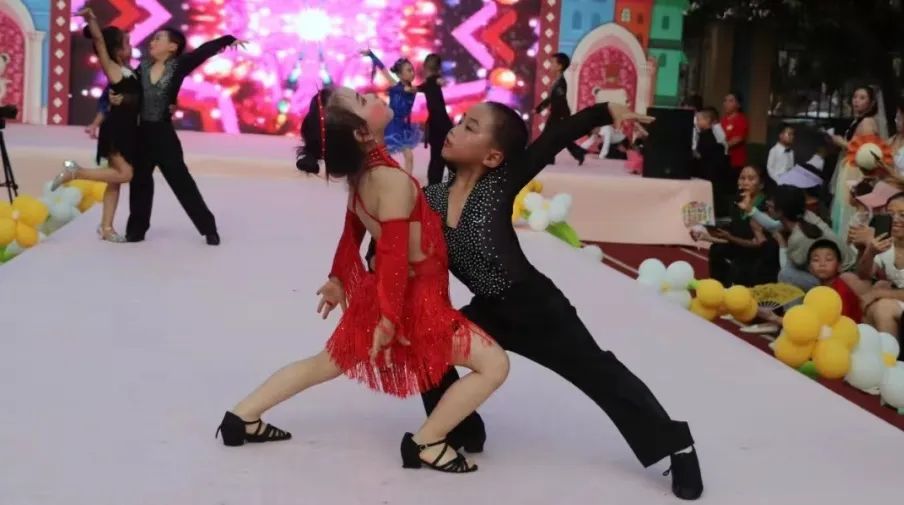 益悦童心幼儿园庆六一精彩表演,清东幼儿园庆六一游园活动