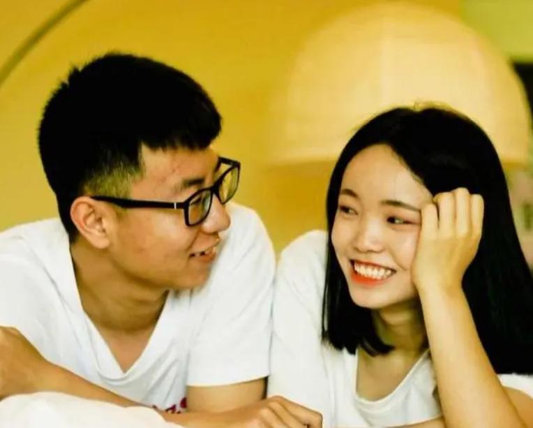 女性*处私**颜色深，是*生活性**多了？需要处理吗？别被男人“*脑洗**”了