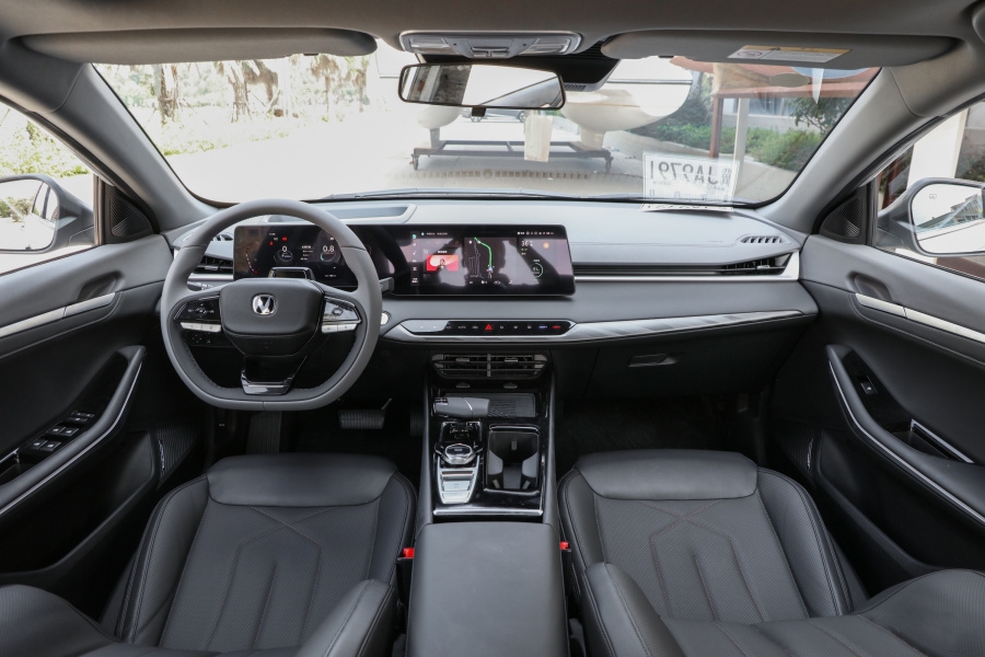 买长安锐程plus,长安逸动锐程plus如何选