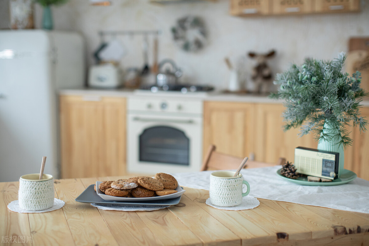 家里有蟑螂怎么消灭最彻底小妙招,有蟑螂怎么办灭蟑螂最有效的方法