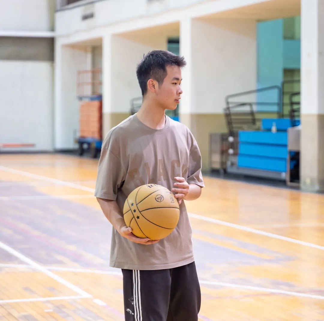 射艺、足球、排球、篮球、乒乓球……这样的书院体育季同学们还想下期再相见！