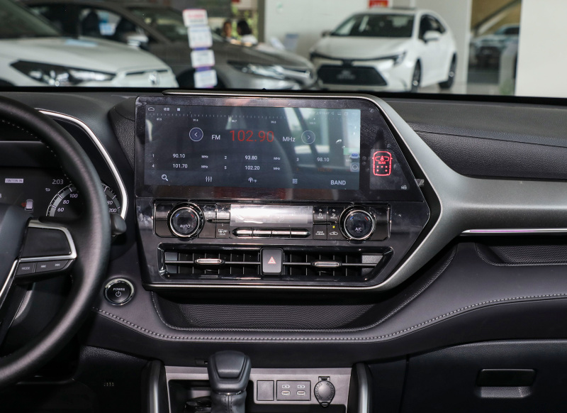 汉兰达2023款2.5l双擎感应后备箱,广丰汉兰达七座报价