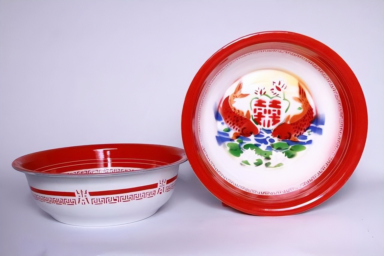 现在还有搪瓷制品吗,搪瓷为什么越来越少见了