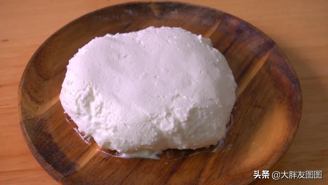 不要面粉的简易蛋糕,安茹白乳酪蛋糕制作