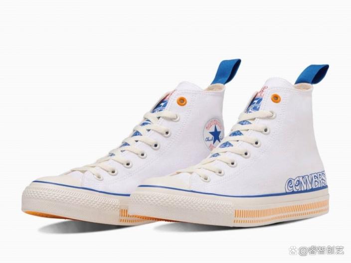 「从头到脚」！日清跨界联名从食品改到鞋子，海鮮味潮鞋出炉