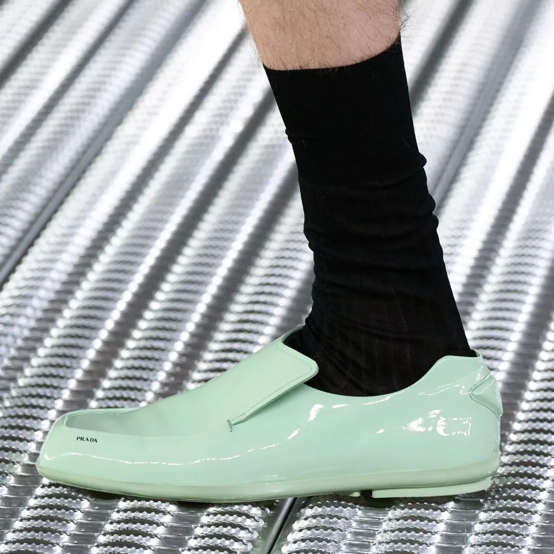 prada2024春夏男装时装秀明星,prada2024早春新款