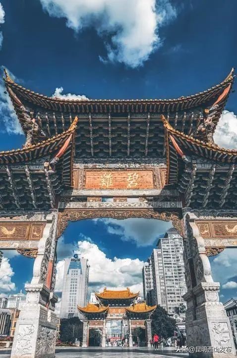 西山区多少度,西山海拔有多少米