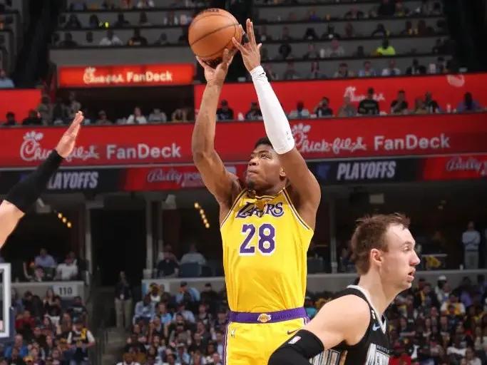 勇士挡拆浓眉,勇士湖人冲击内线数据