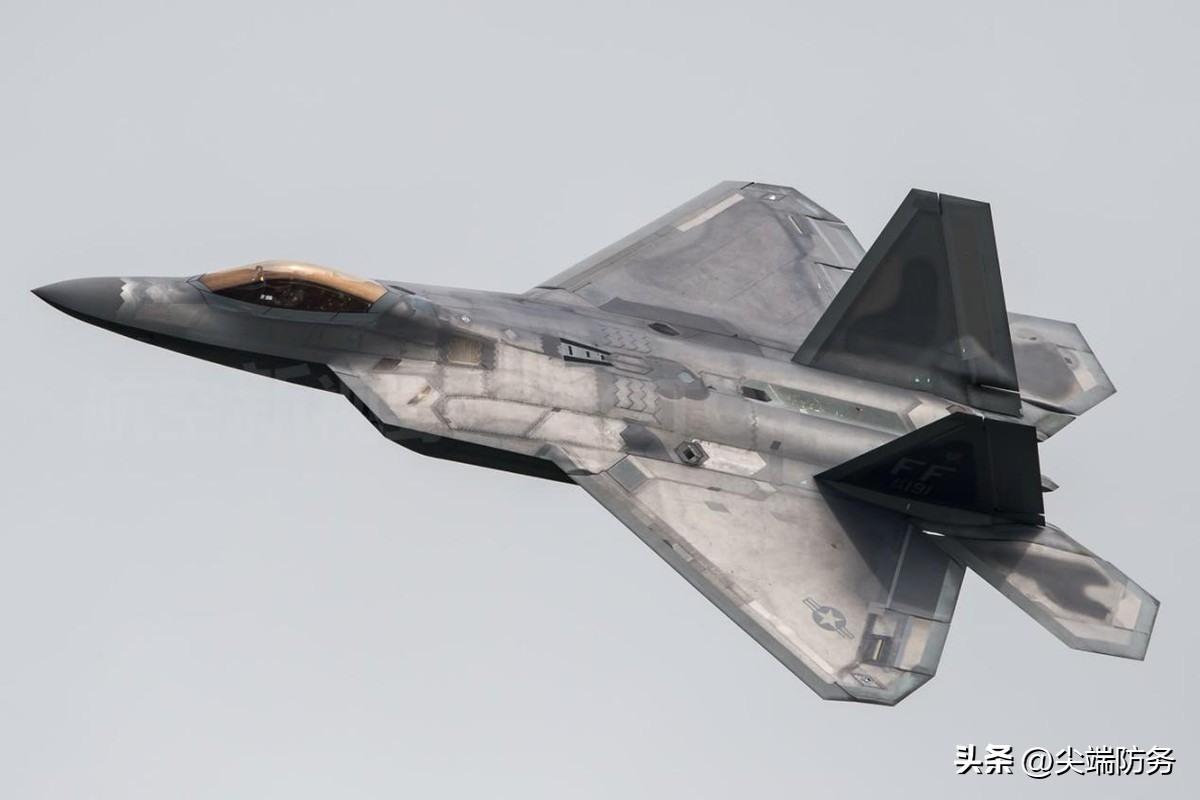 歼202.5马赫,歼20可以飞2.8马赫吗