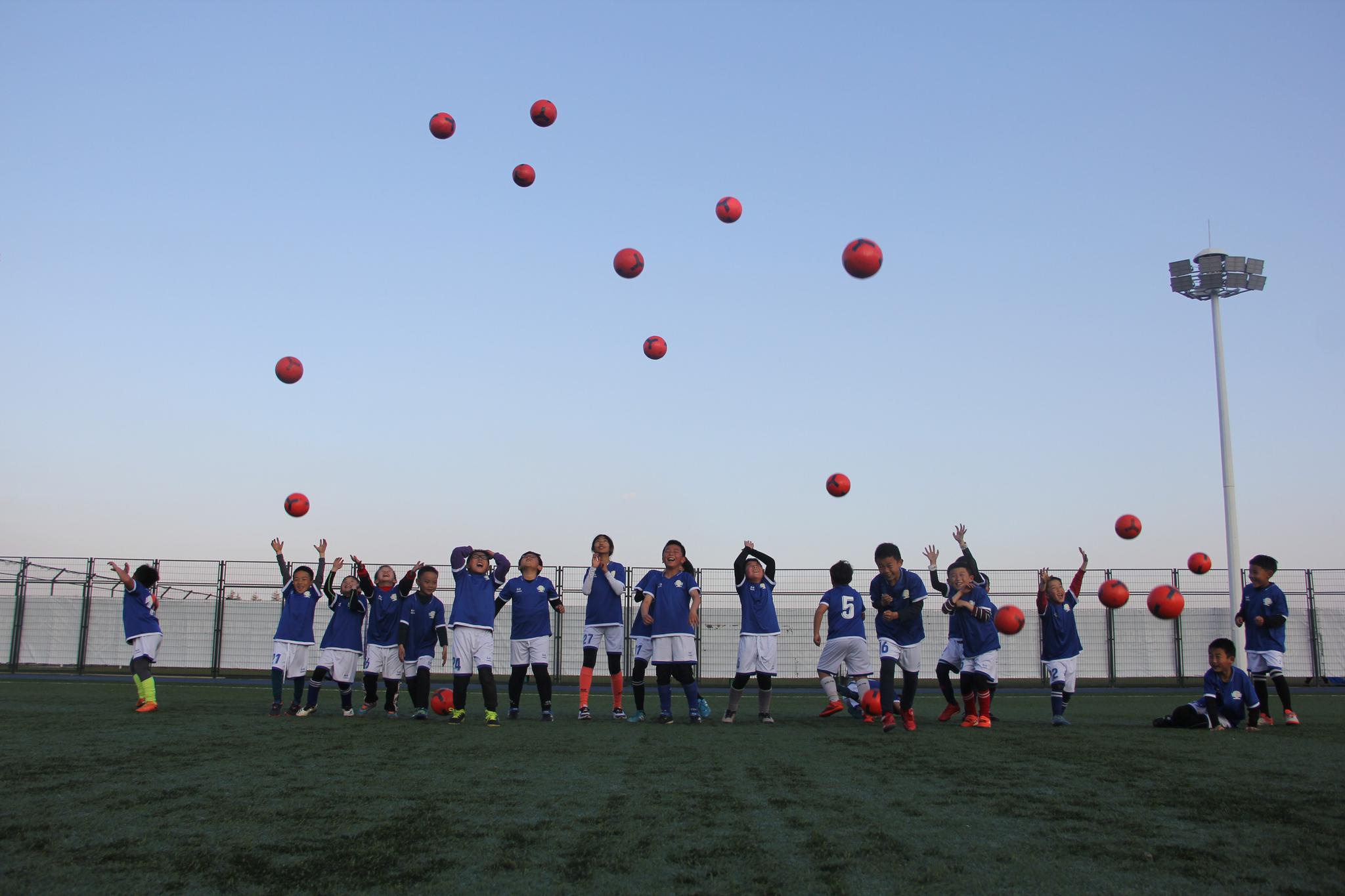 夏令营之梦,足球夏令营让孩子爱上足球