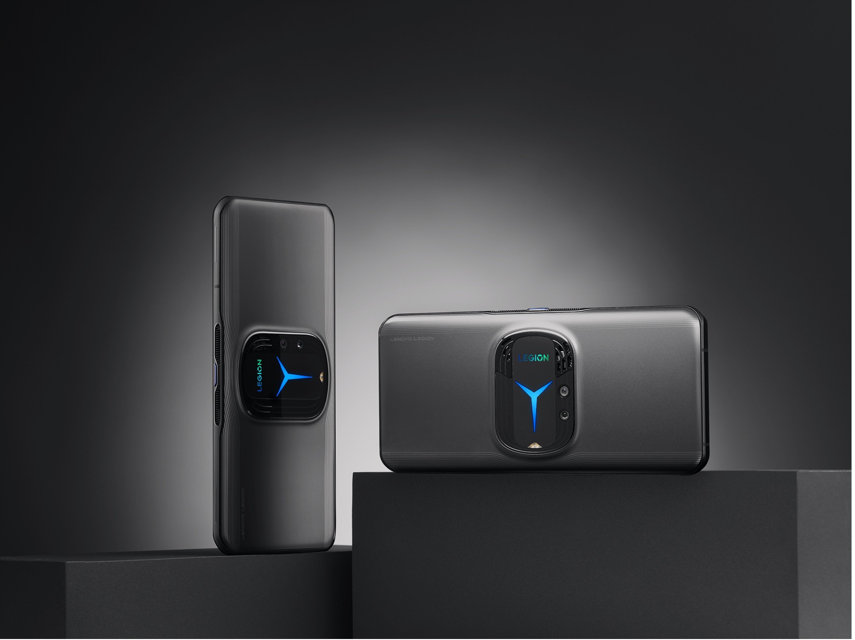 拯救者爆发手机平板游戏本全矩阵产品更新联想电竞生态