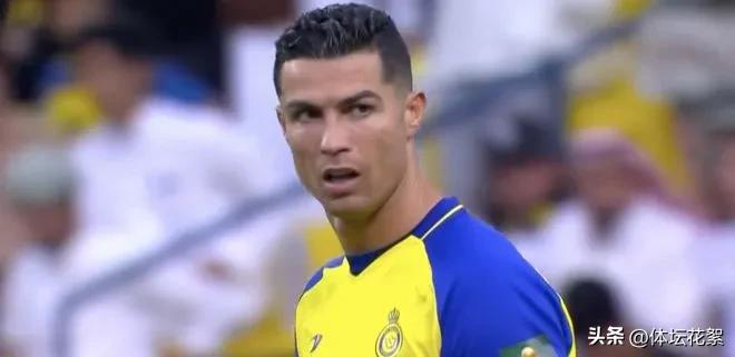 梦回18年世界杯c罗任意球破门,c罗生涯最无解10佳任意球