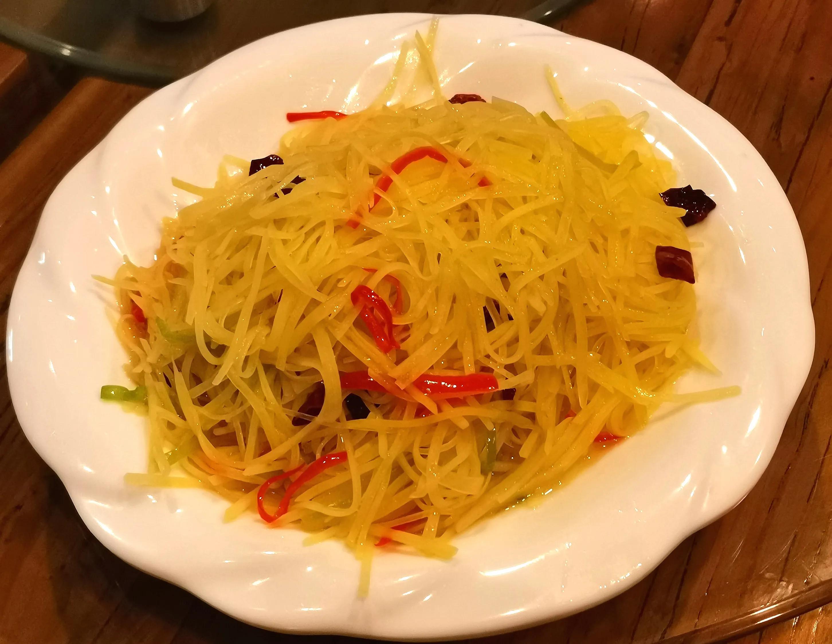 洛阳万安山好去处,洛阳万安山七彩大峡谷