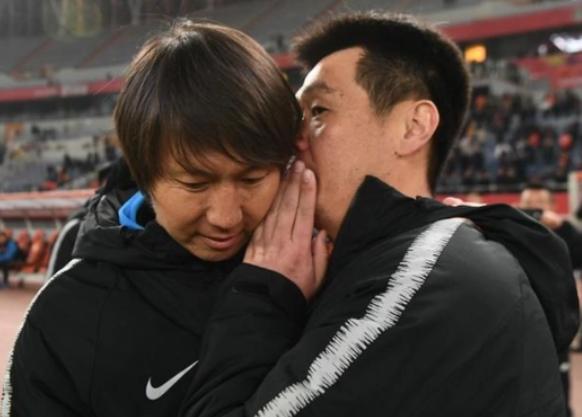 李铁十年足球生涯,中国足球三重巨变李铁