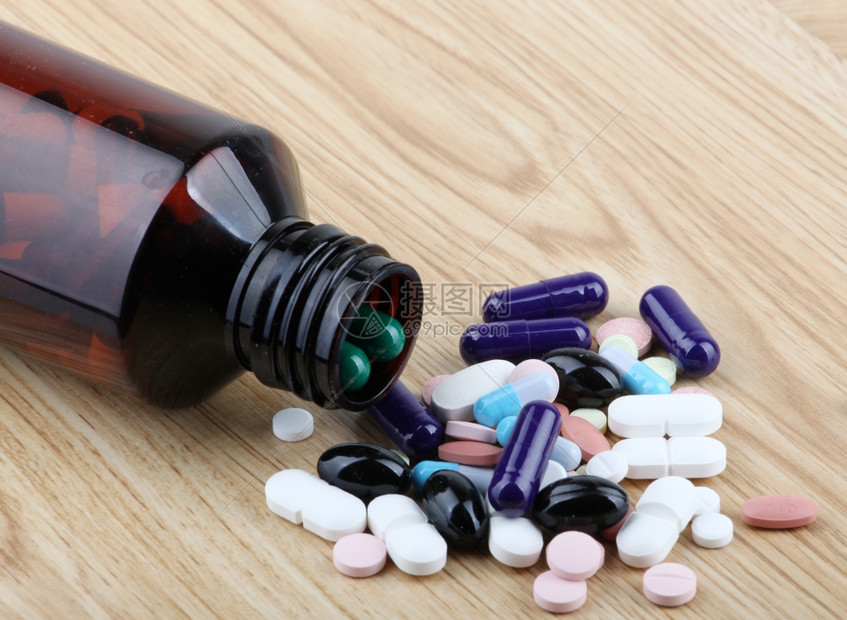 强直性脊柱炎健康科普,强直性脊柱炎用中医好还是西医好