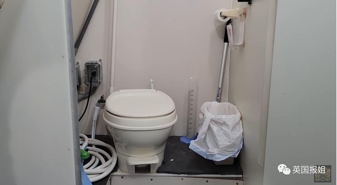 55岁美国教授海底生活95天,美国教授水下挑战