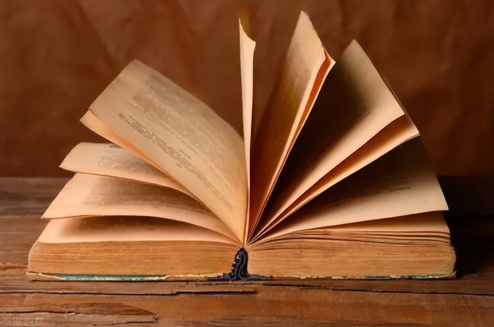 通过研究外推思想，沈清松教授，是如何解释外推与张力关系的？