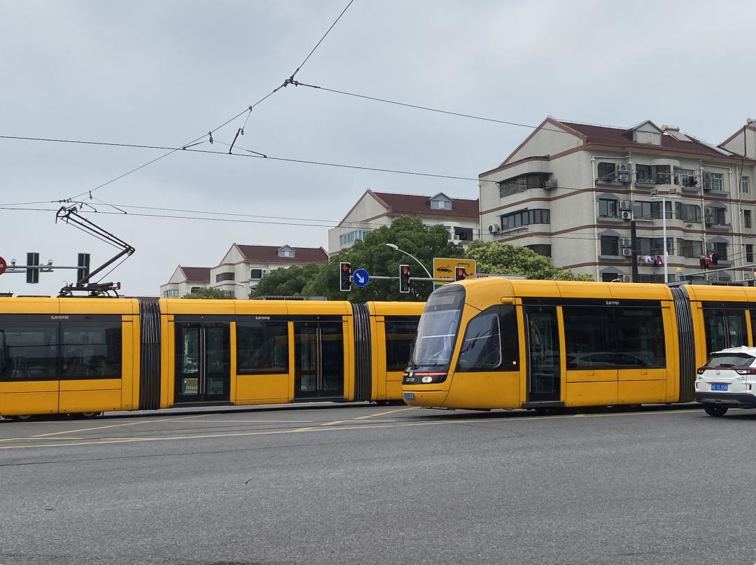 有轨电车好不好,半独立路权有轨电车是鸡肋吗