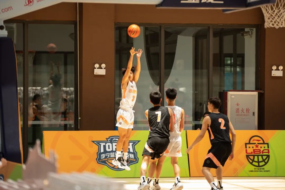 17分惨败cba大黑马出局,17分大胜cba老牌劲旅重返第5