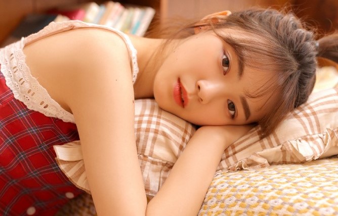 不认识怎么和刚加微信的女生聊天,女生加我微信却不谈恋爱