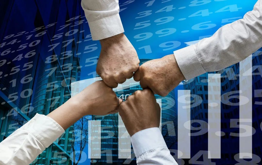 共创共赢——共享办公空间是如何促进创业者之间的交流与合作的？