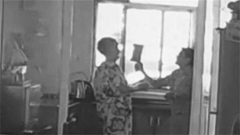 58岁保姆被骗到美国遭虐待,家政之痛