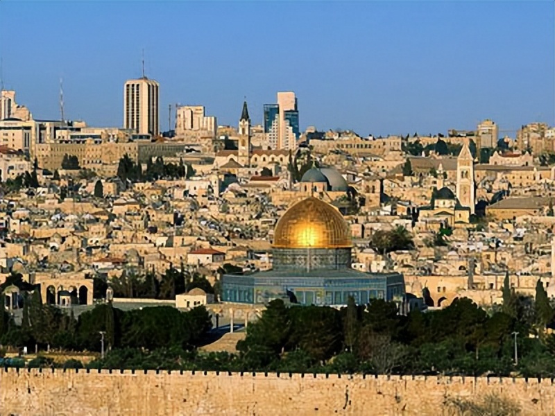 曾是美国铁哥们的沙特，为何撇开美国，反倒斥巨资向中国求购*器武**