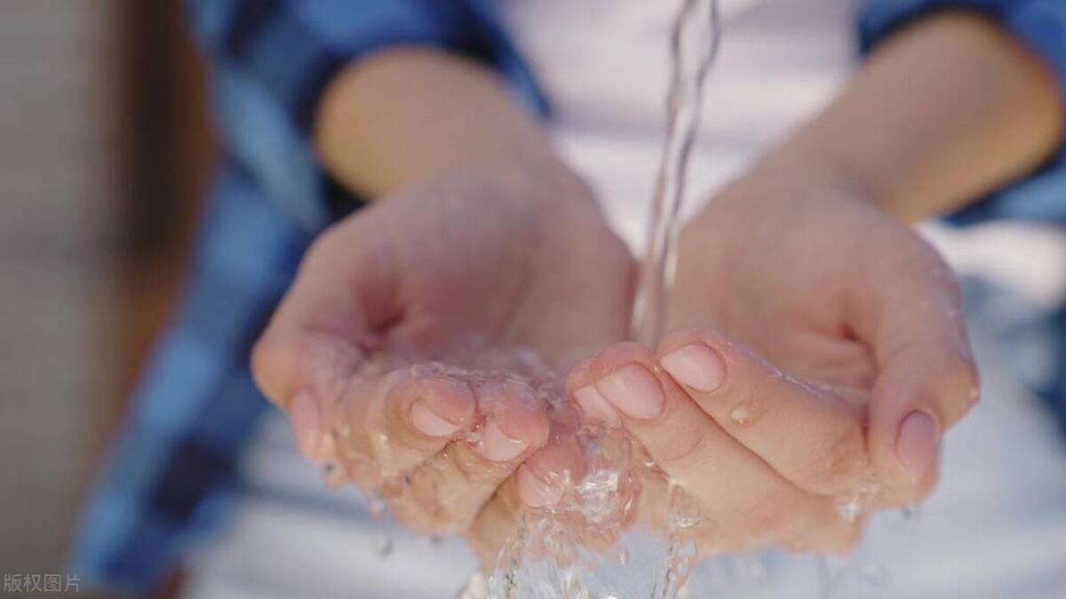 夏天到啦怎样防止宝宝不长痱子,小孩子夏天长痱子怎么办