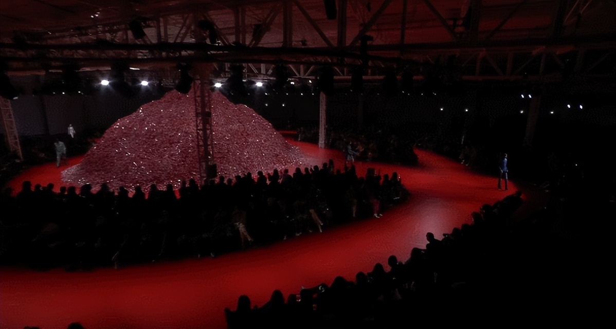 米兰时装周杜蕾斯,杜蕾斯米兰时装周