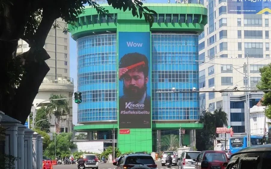 美国最大户外媒体公司：清晰频道，业绩回暖！如何营收攀升的？