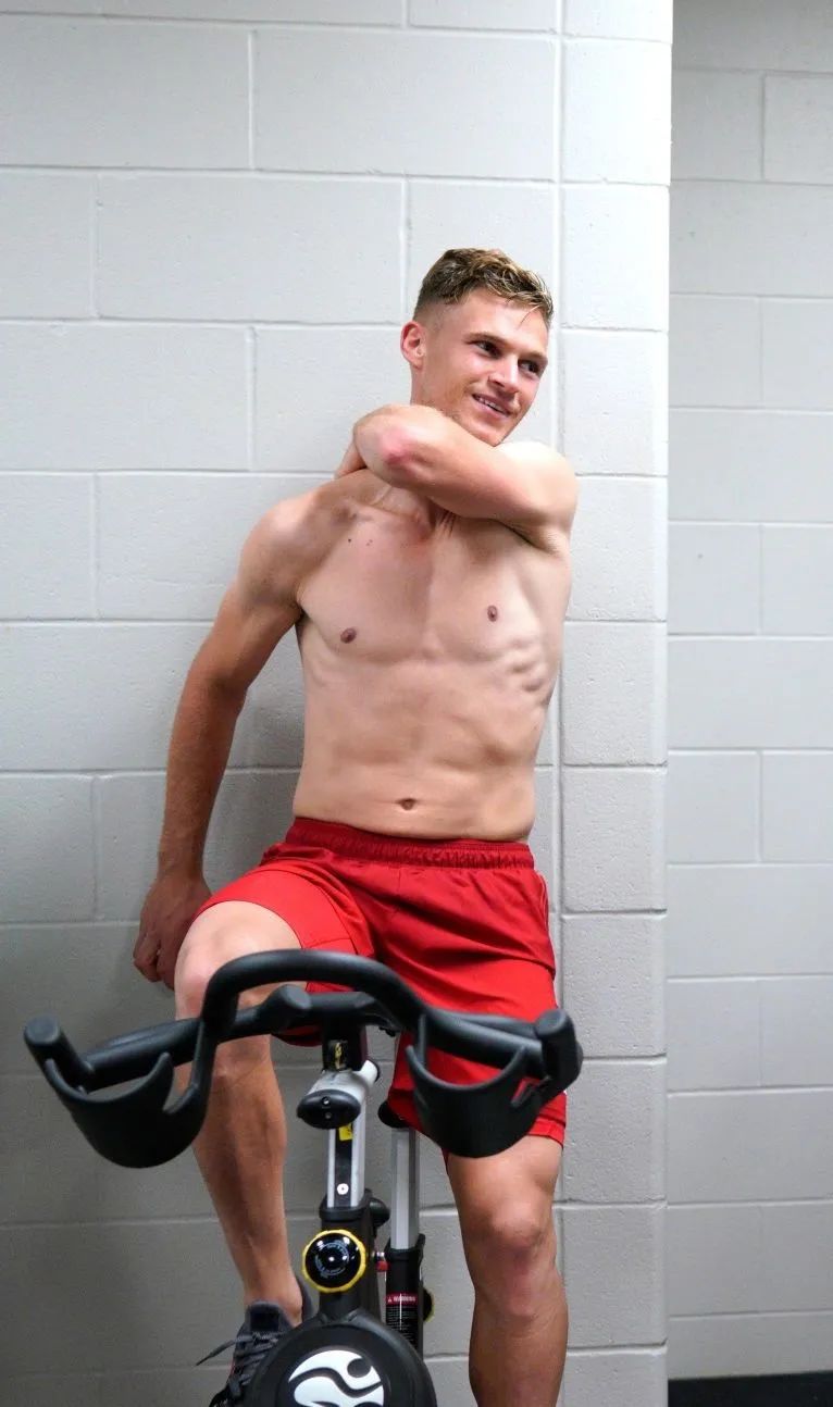 约书亚表情包,德国足球基米希图片