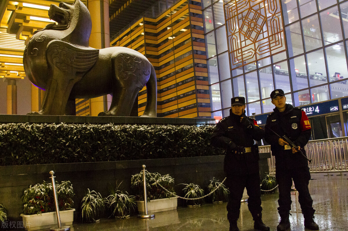 狱警待遇是最好的吗,狱警的工资一般是多少