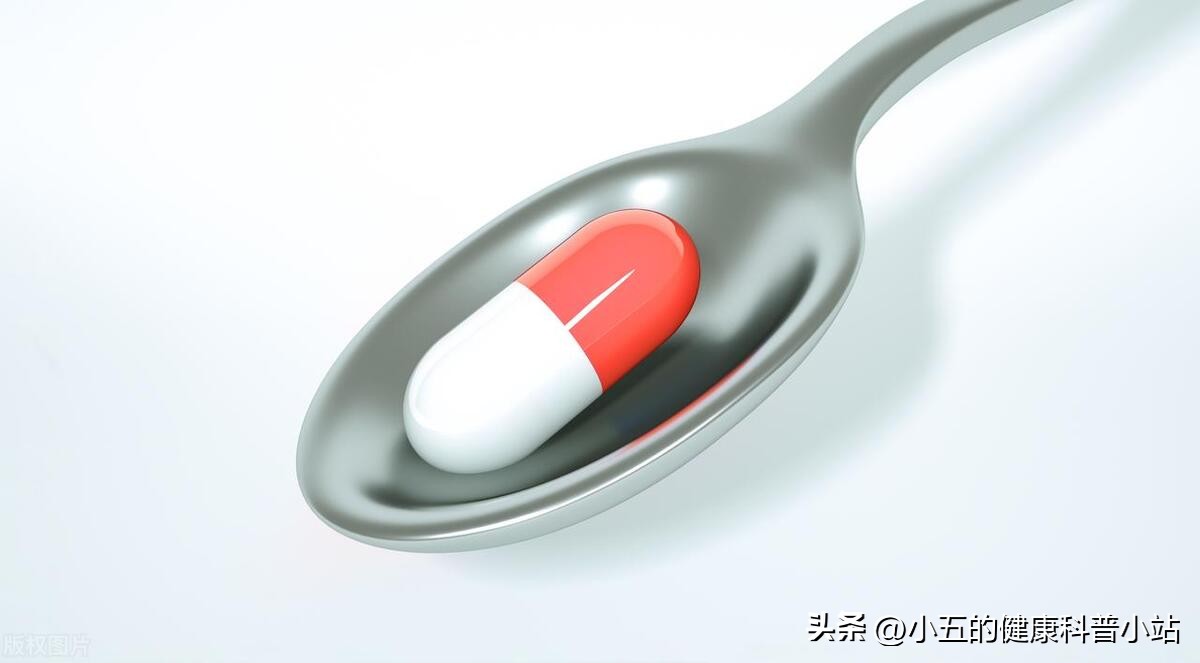 白天没事晚上腿难受睡不着觉,白天没事晚上腿酸痛是怎么回事