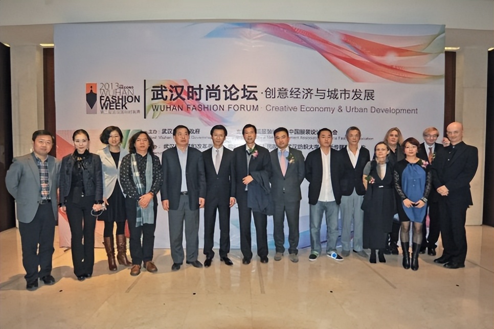 武汉时尚艺术季历年主题,武汉时装周2017时间表